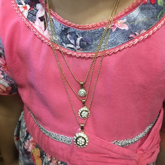 Three Chained Necklace - Picture 5 of 6